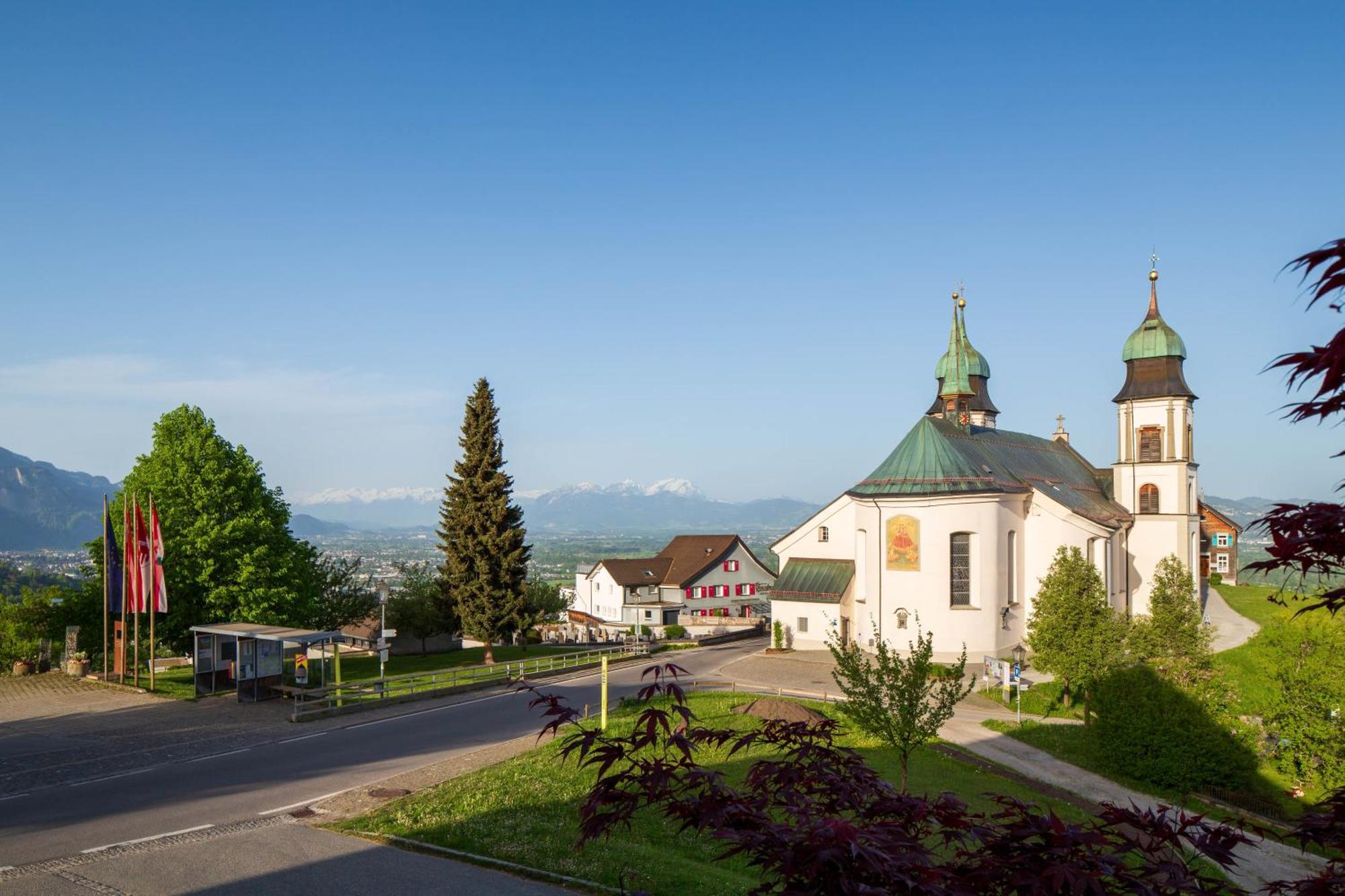 Gasthof Kreuz Bildstein ภายนอก รูปภาพ