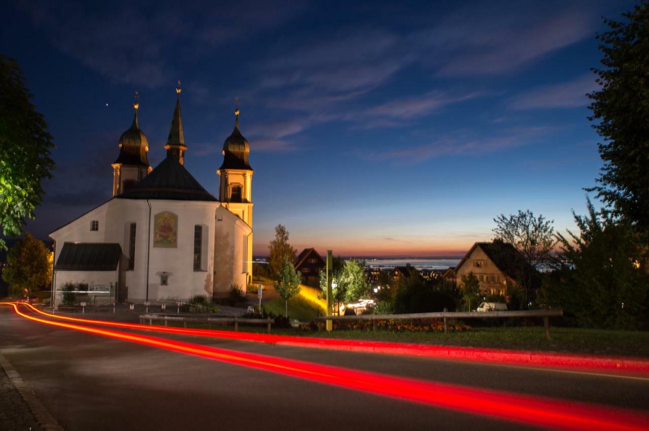 Gasthof Kreuz Bildstein ภายนอก รูปภาพ
