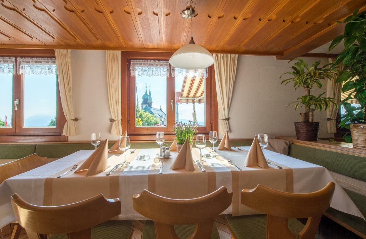 Gasthof Kreuz Bildstein ภายนอก รูปภาพ
